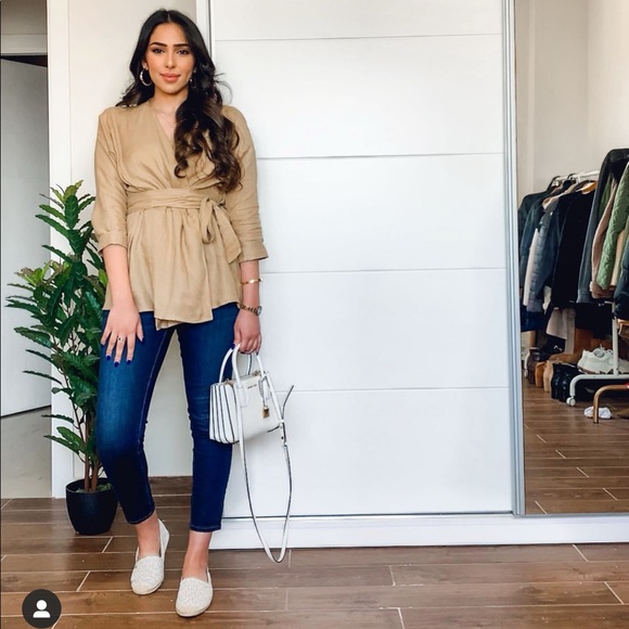 Zara belted linen blouse, bloggers favorite - Picture 8 of 11